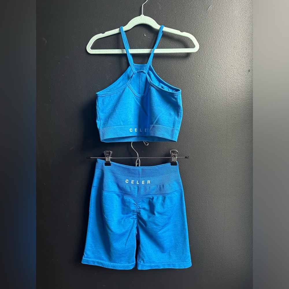 Celer Outfit